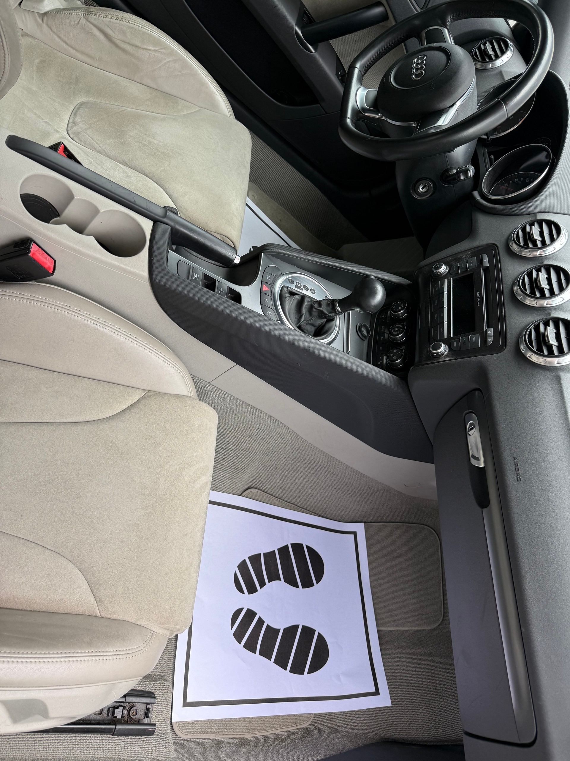 AUDI TT Roadster 2.0 TFSI-image-7