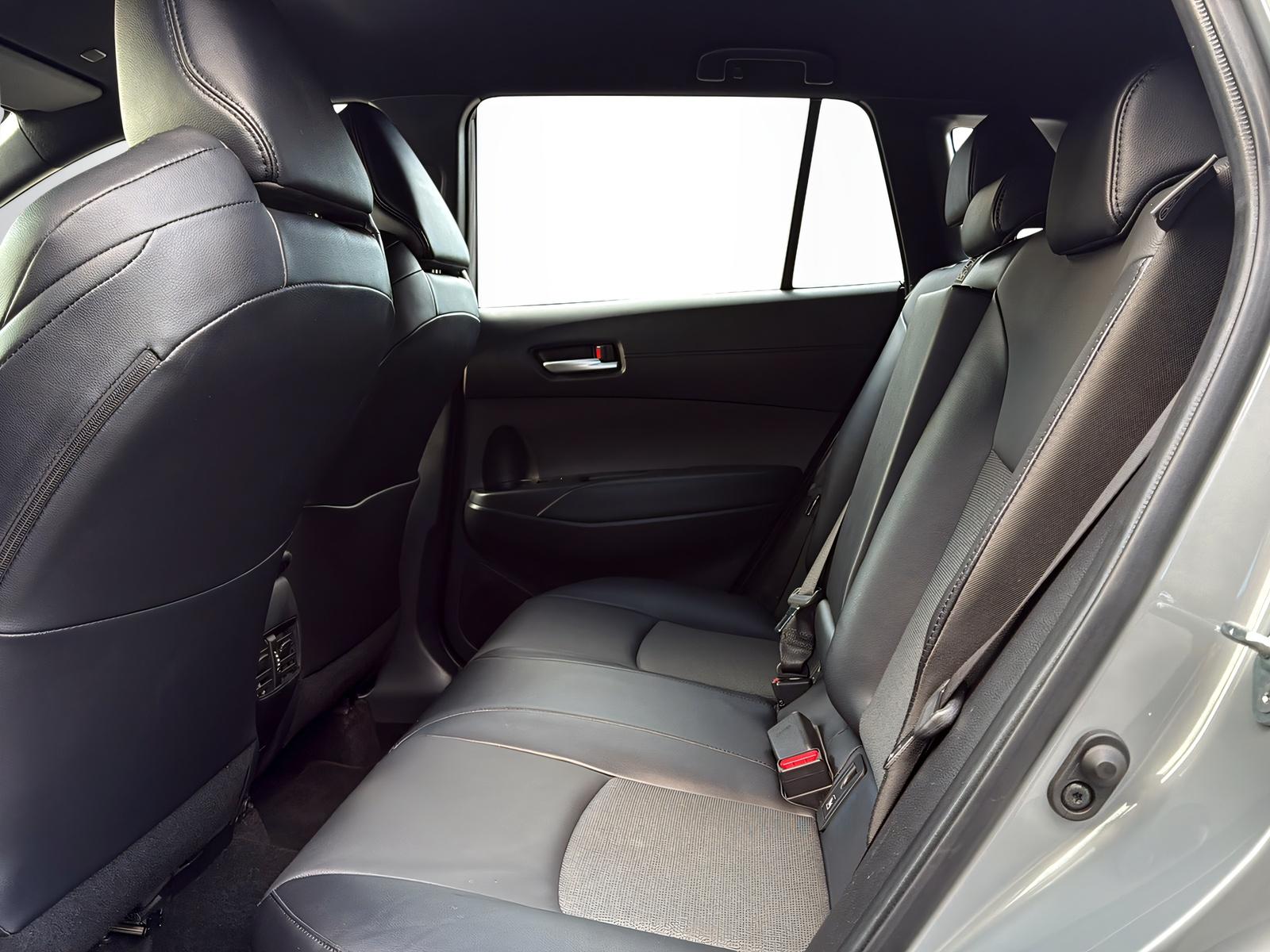 TOYOTA Corolla Cross 2.0 HSD Trend AWD-i-image-11