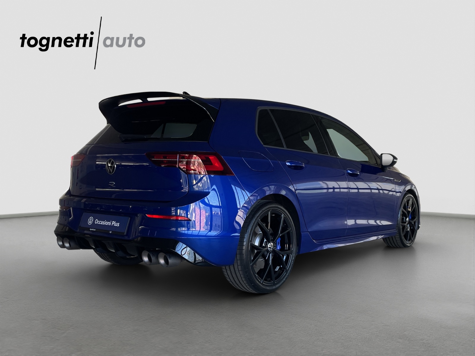 VW Golf 2.0 TSI R DSG 4Motion-image-3