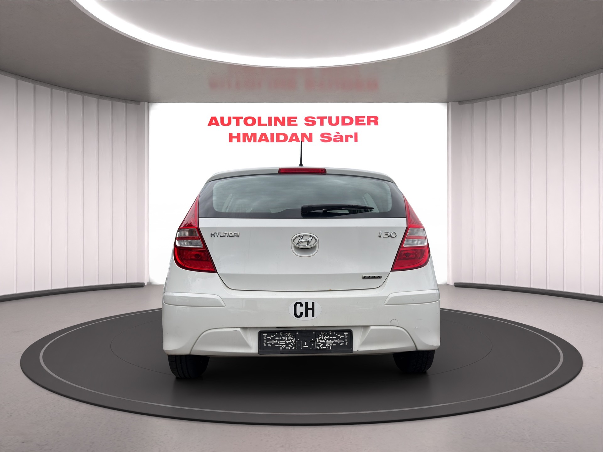 HYUNDAI i30 1.6 CRDi Style-image-5