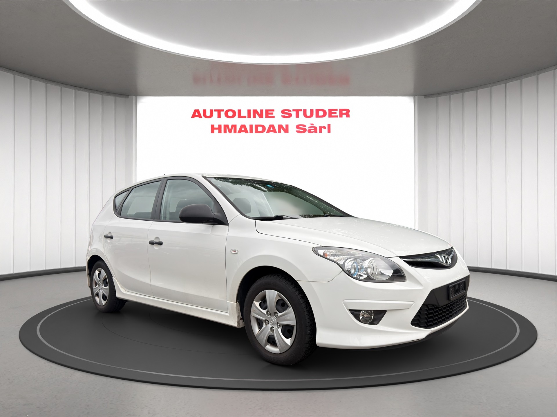 HYUNDAI i30 1.6 CRDi Style-image-2