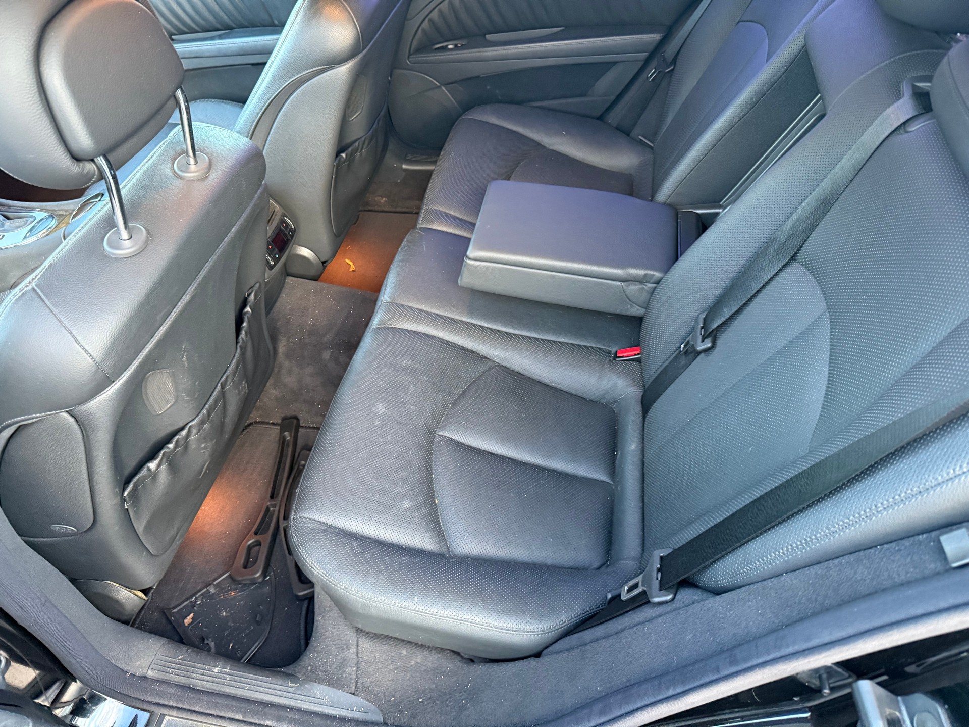 MERCEDES-BENZ E 500 Avantgarde 4Matic Automatic-image-11