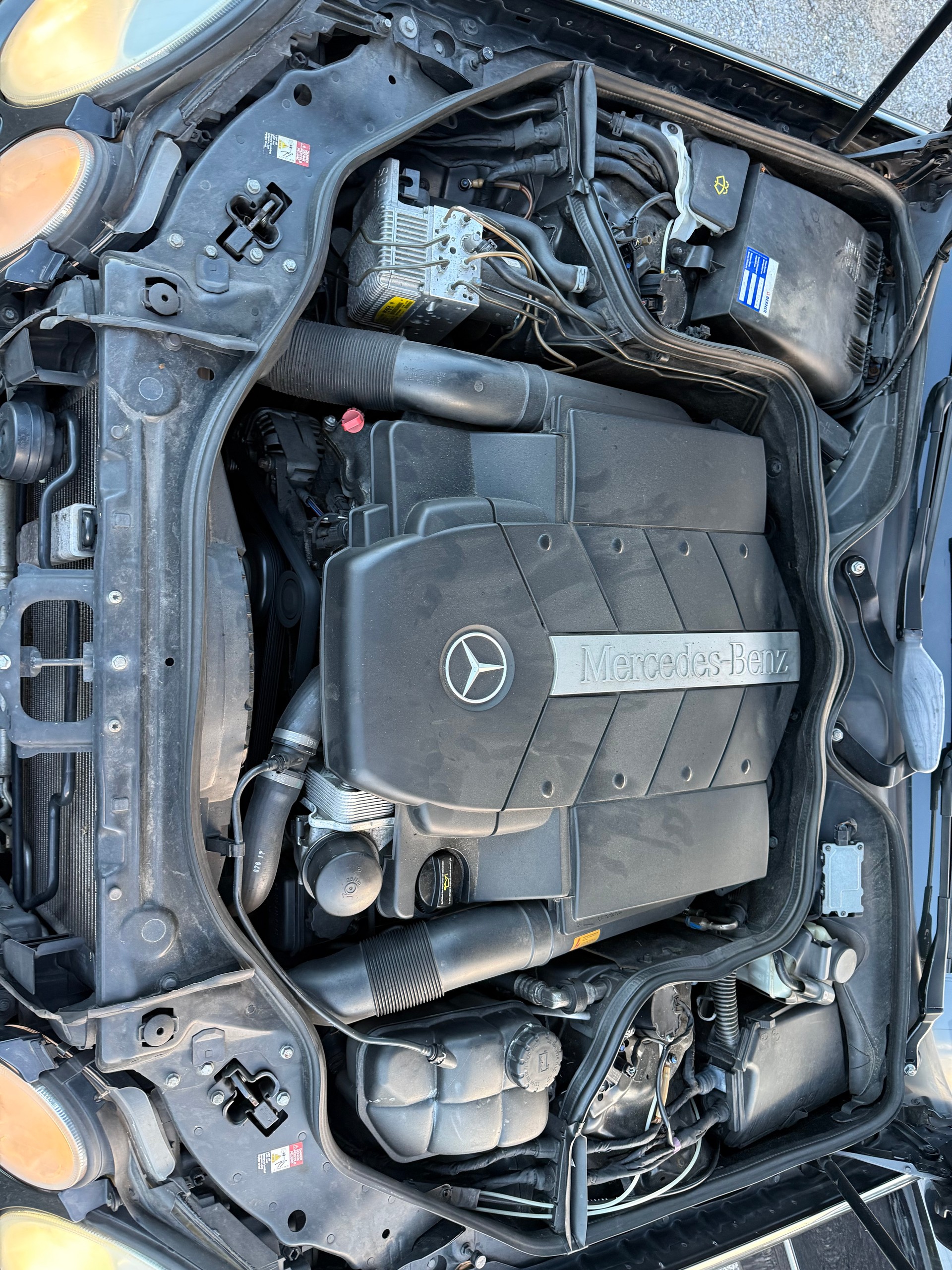 MERCEDES-BENZ E 500 Avantgarde 4Matic Automatic-image-14