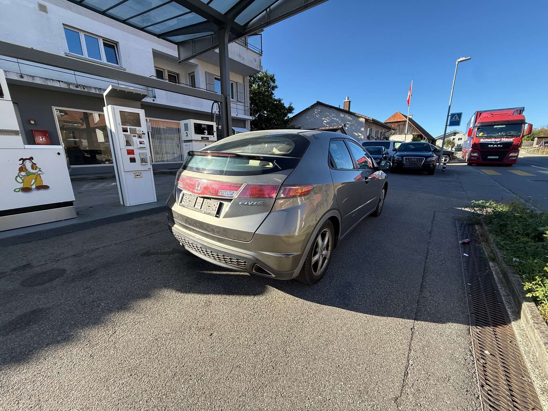 HONDA Civic 1.8i Sport-image-1