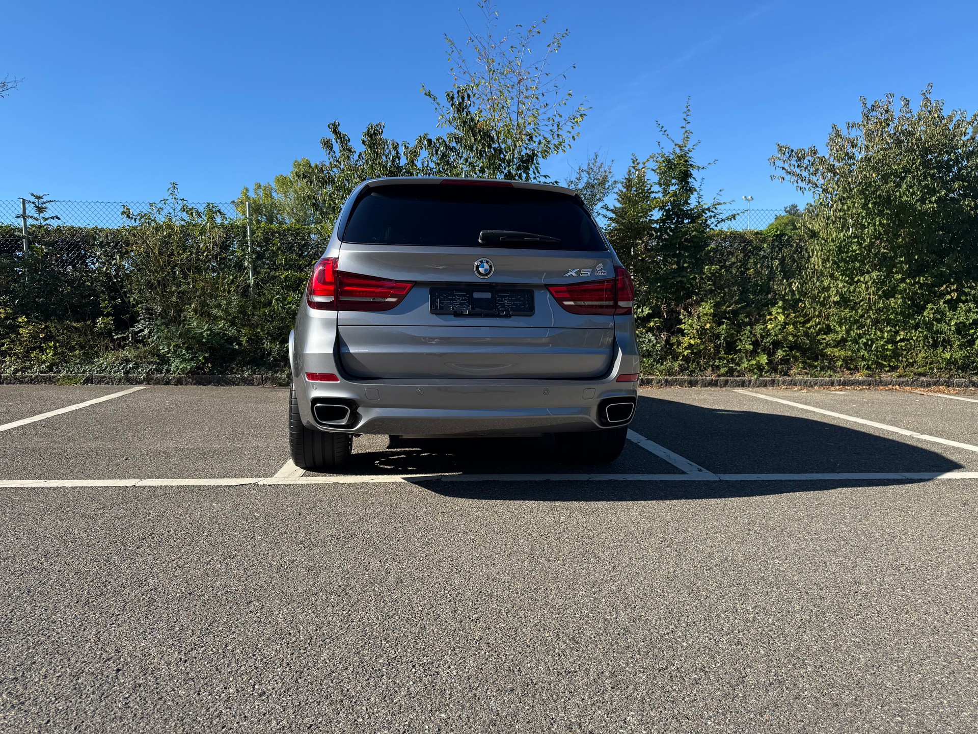 BMW 30d xDrive-image-2