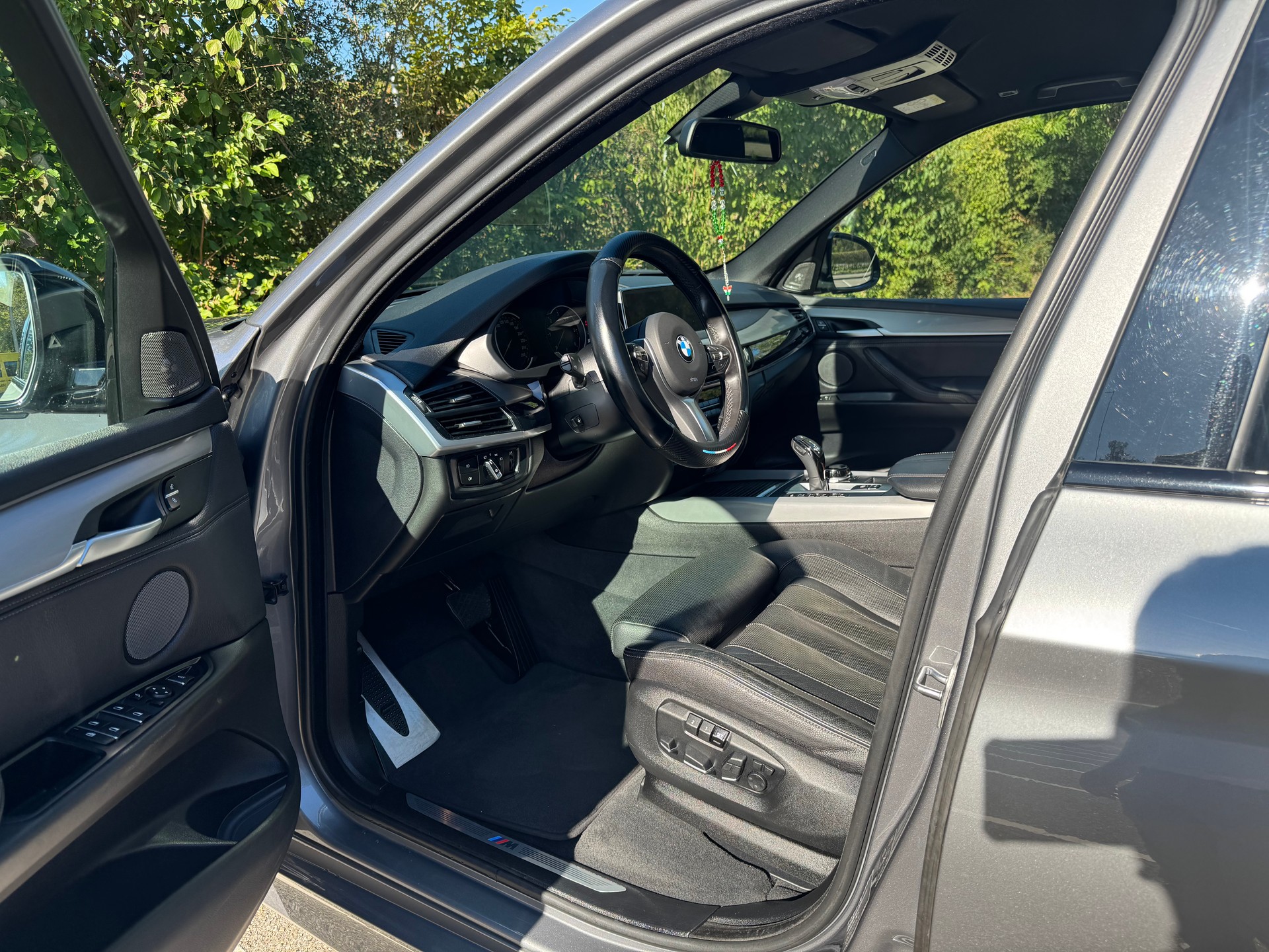 BMW 30d xDrive-image-4