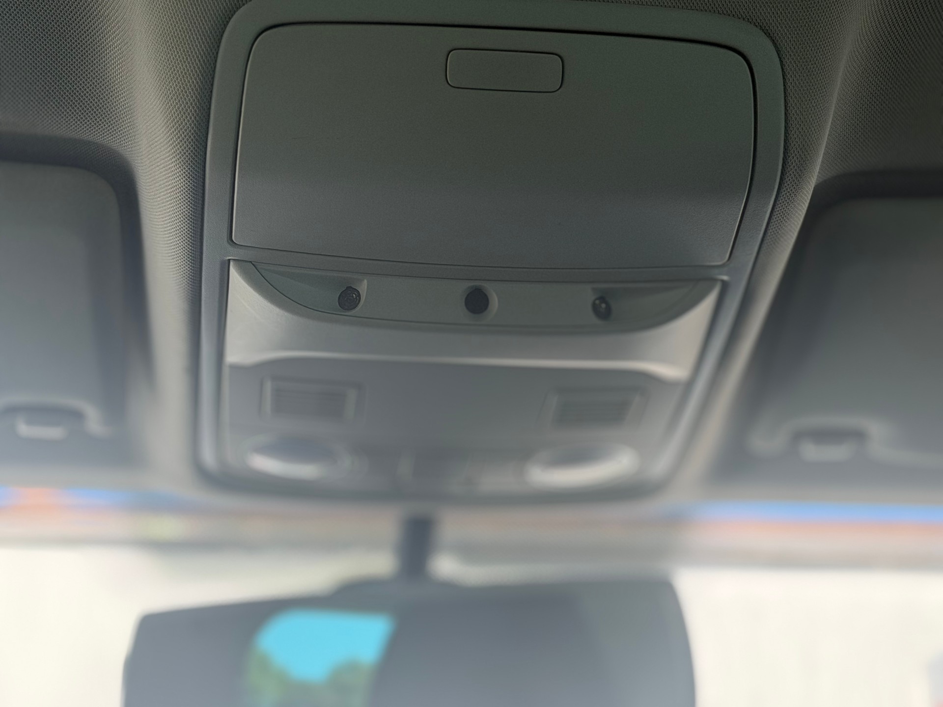 VW Tiguan 1.4 TSI Cup R-Line 4Motion-image-13