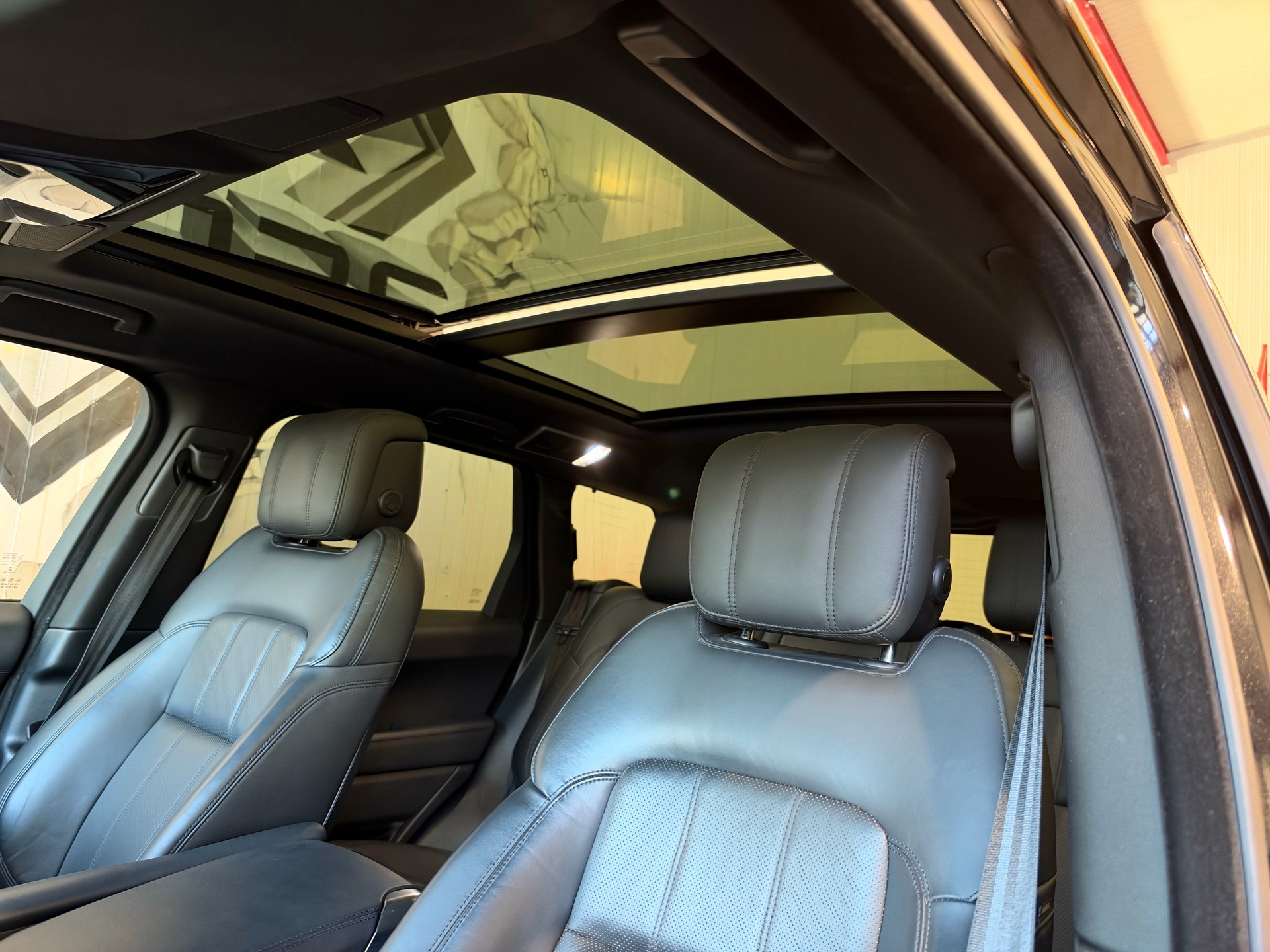 LAND ROVER Range Rover Sport P400 3.0 I6 MHEV HSE Dynamic Automatic-image-14