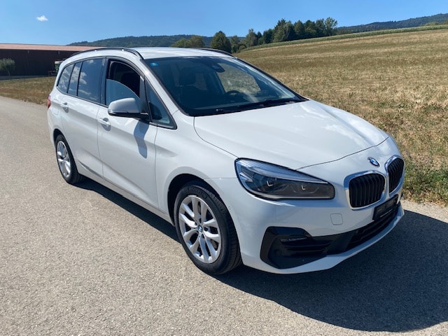 BMW 218d xDrive Gran Tourer Steptronic-image-0