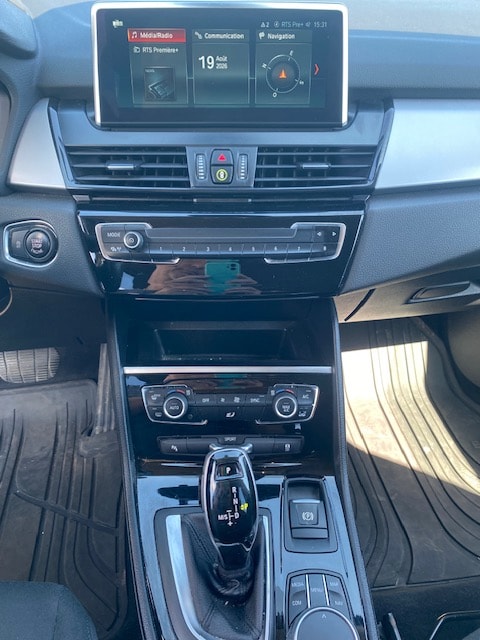 BMW 218d xDrive Gran Tourer Steptronic-image-6