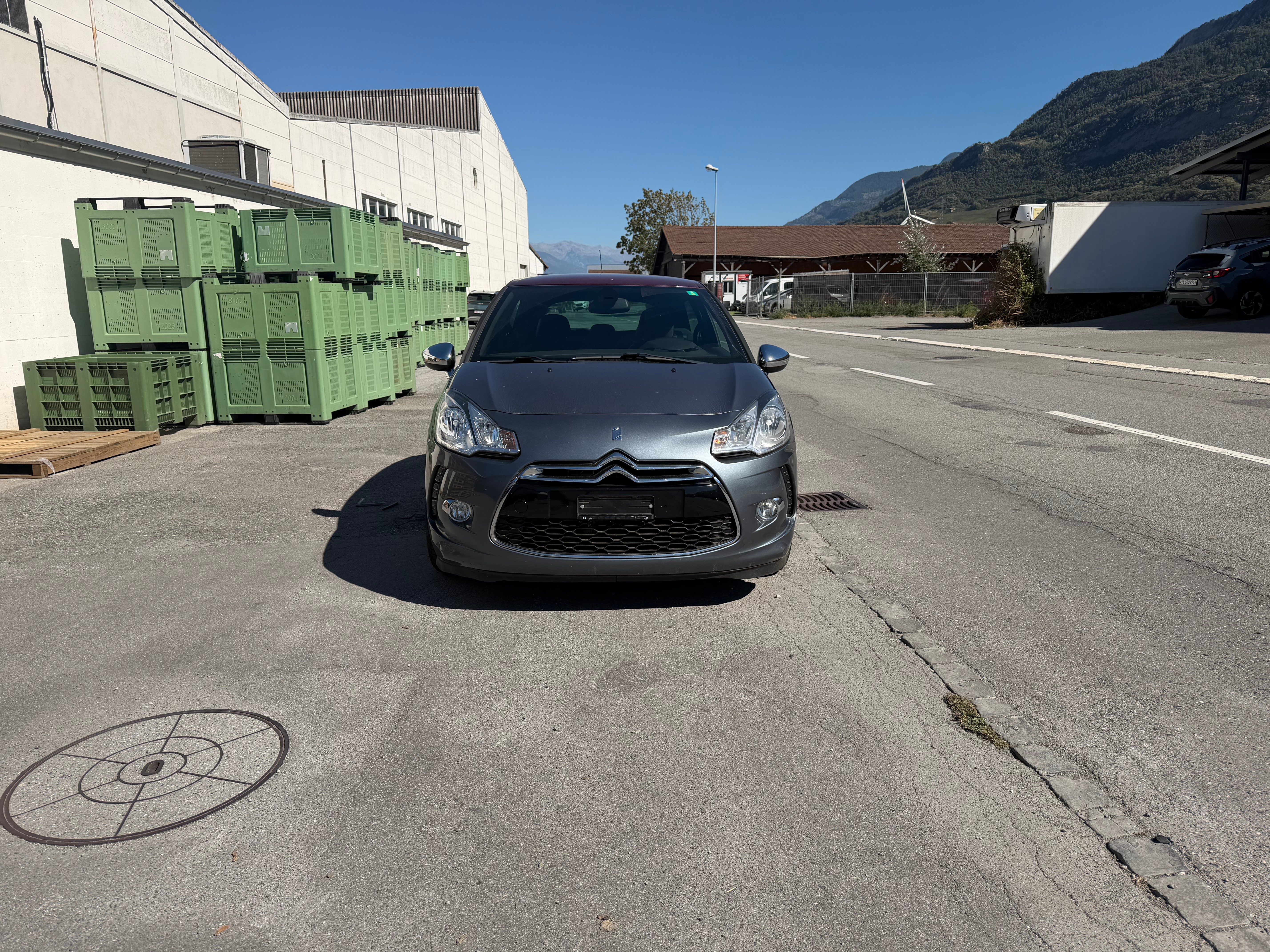 Car photo
