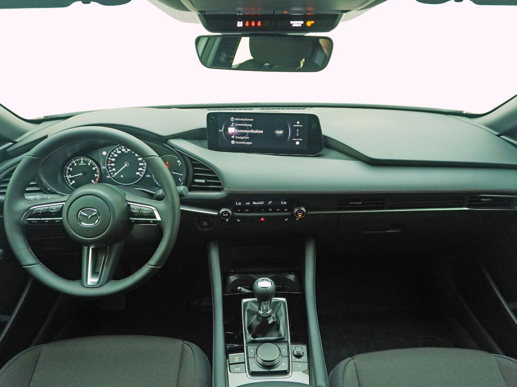 MAZDA 3 Hatchback 2.0 186 Centre-Line-image-7
