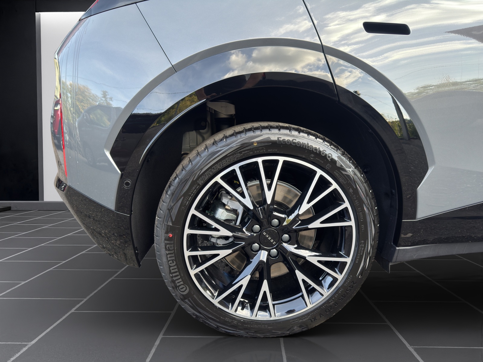 ZEEKR X 69kWh Priv. AWD-image-9