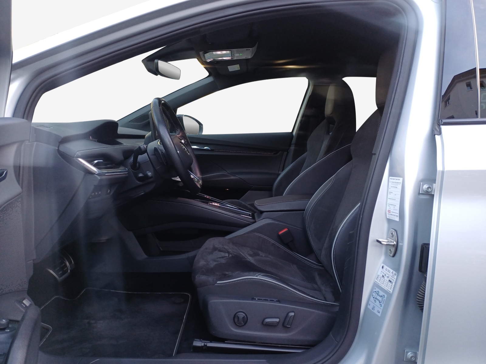 SKODA Enyaq iV 80x SportLine-image-7