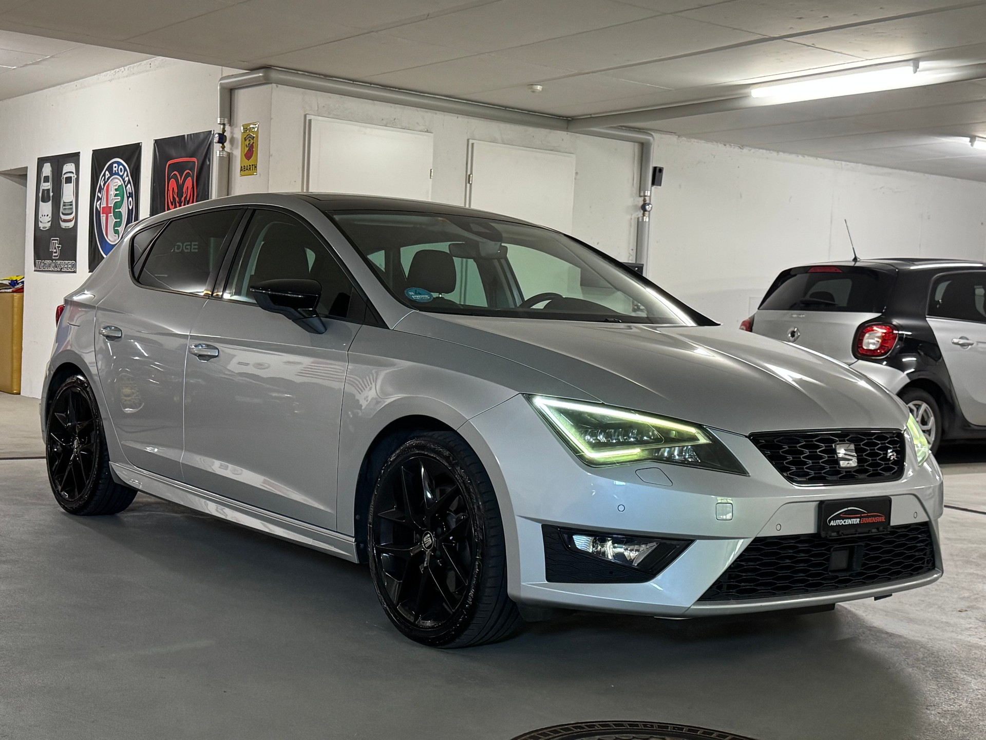SEAT Leon 2.0 TDI Swiss FR-Evolution, 1-Hand-image-2