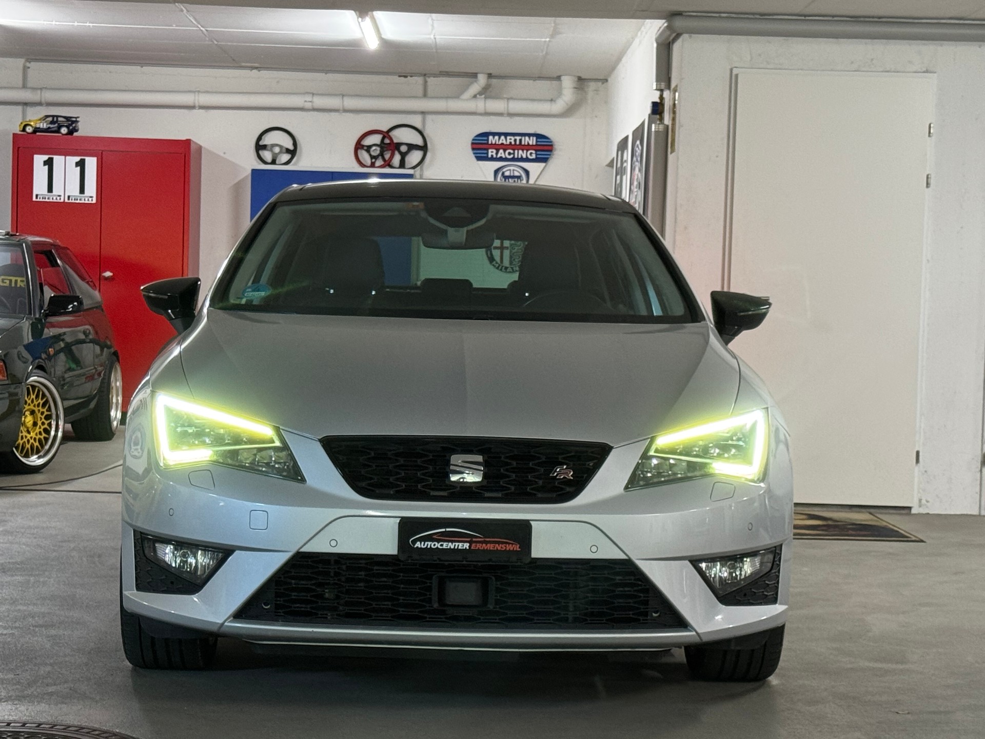 SEAT Leon 2.0 TDI Swiss FR-Evolution, 1-Hand-image-1