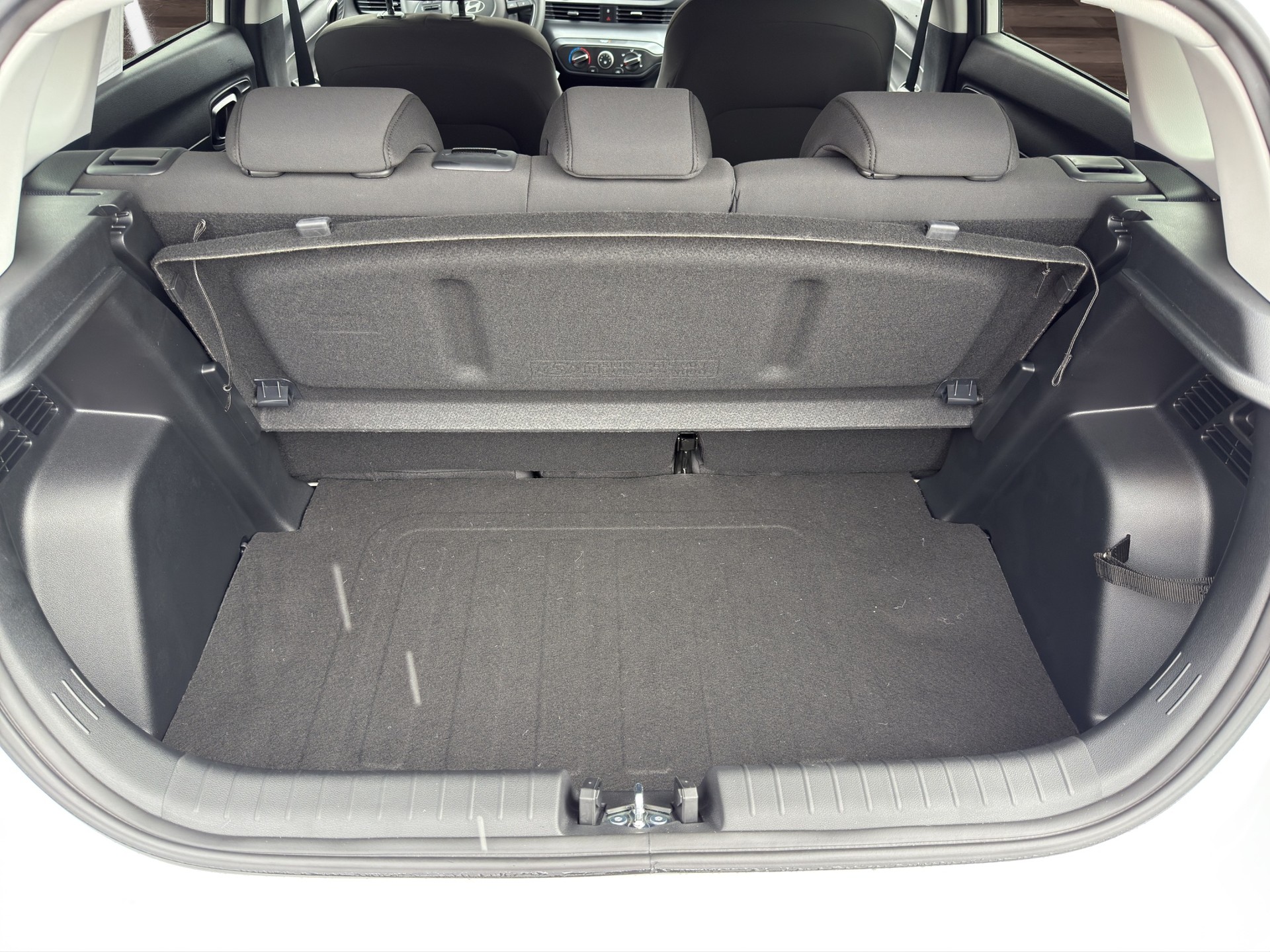 HYUNDAI i20 1.0 T-GDi Amplia GO! DCT-image-17