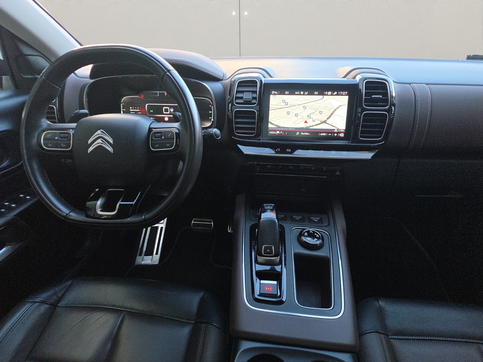CITROEN C5 Aircross 1.6i PureTech Shine EAT8-image-14