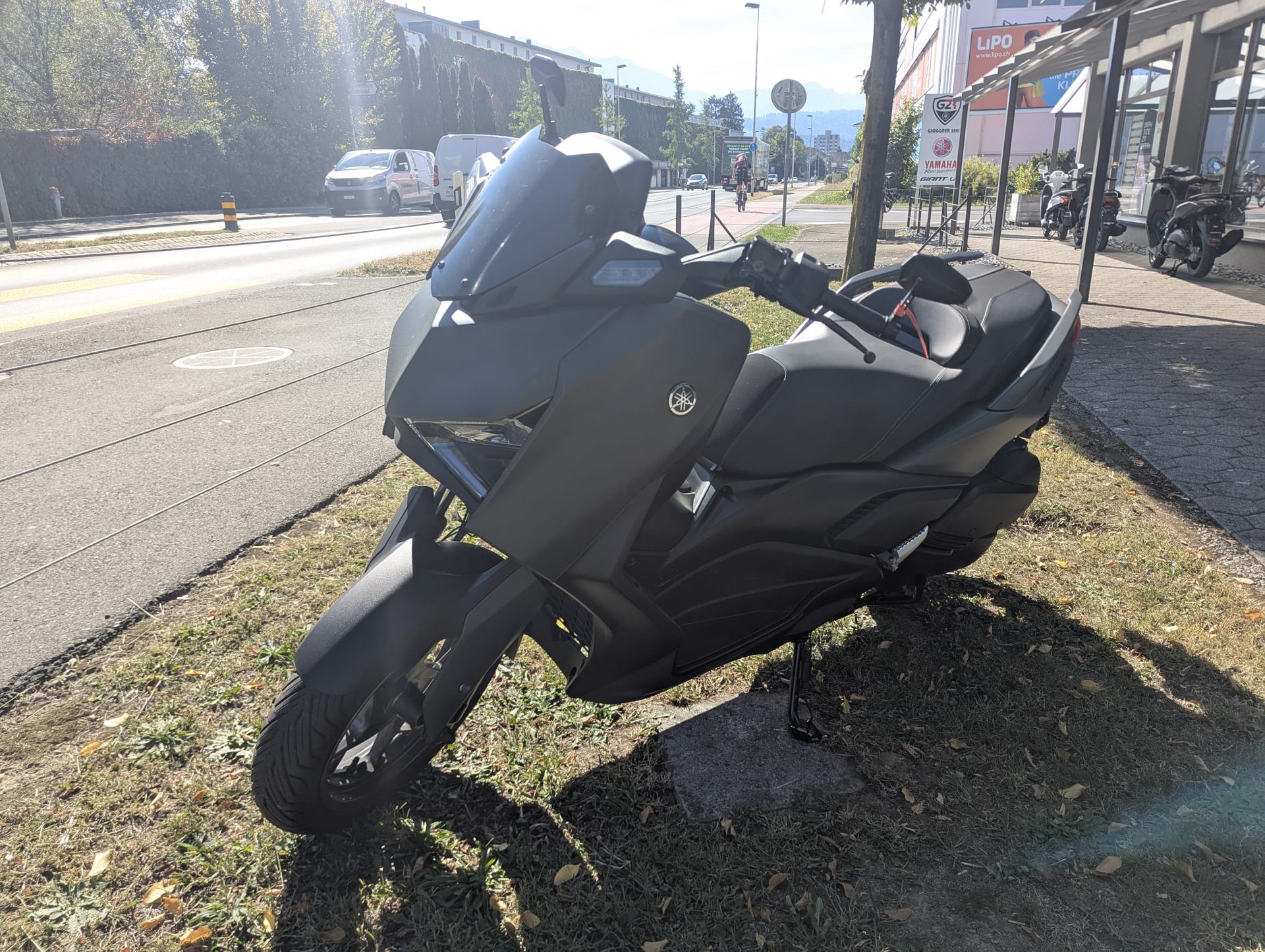 YAMAHA X-Max 300-image-3