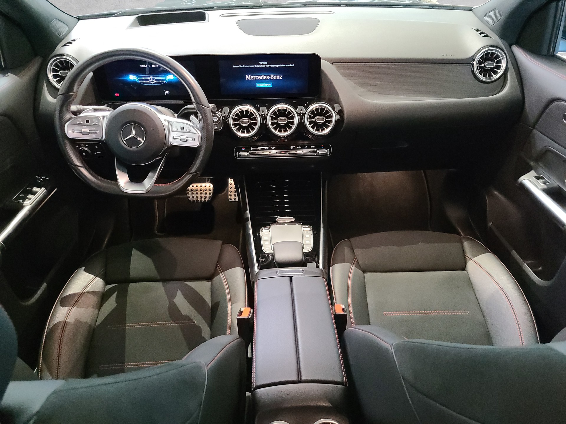 MERCEDES-BENZ GLA 250 4M AMG H247-image-11