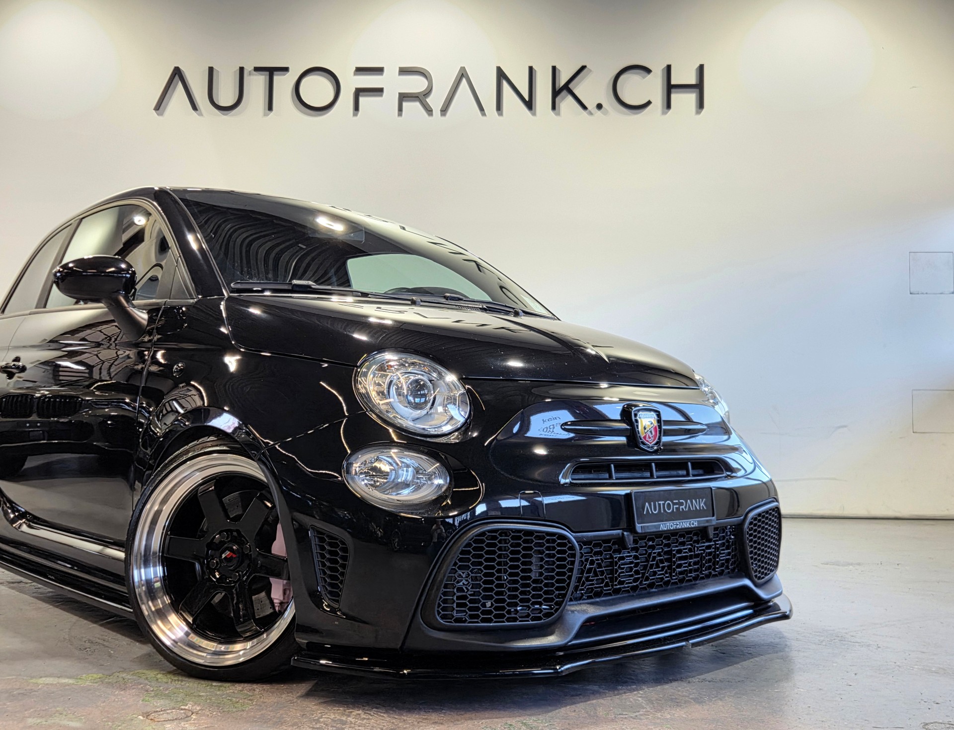 FIAT 595 Abarth 1.4 T-Jet 180 Competizione-showroom-element-2