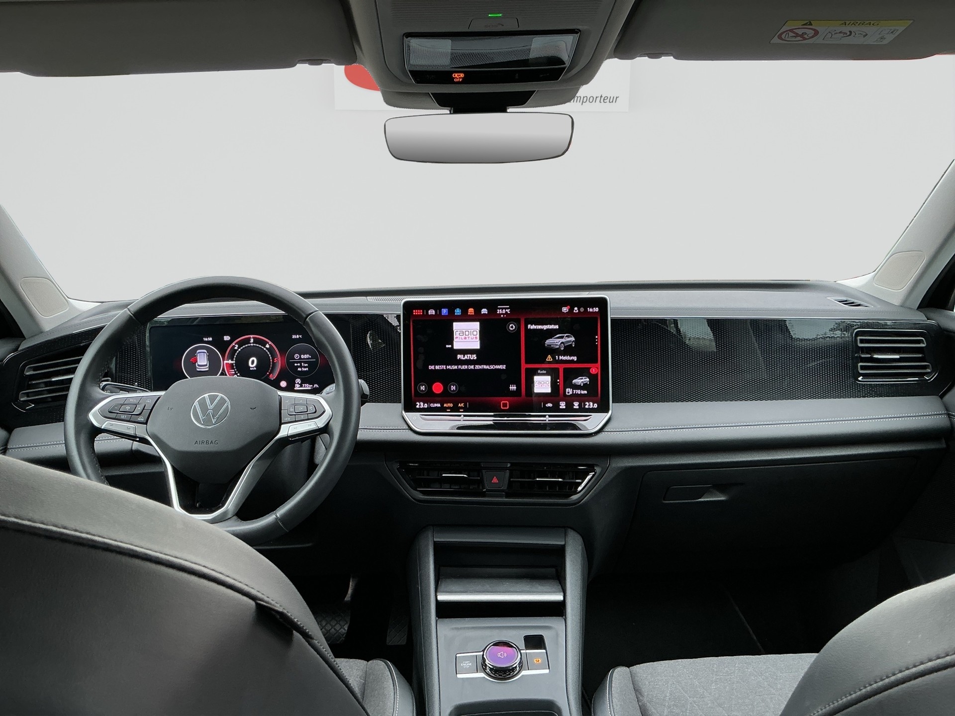 VW Tiguan 2.0 TDI Life DSG-image-12
