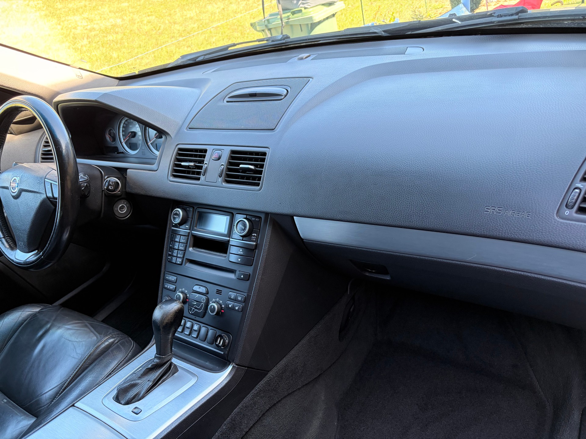 VOLVO 2.4D5 Momentum 7P. AWD-image-8