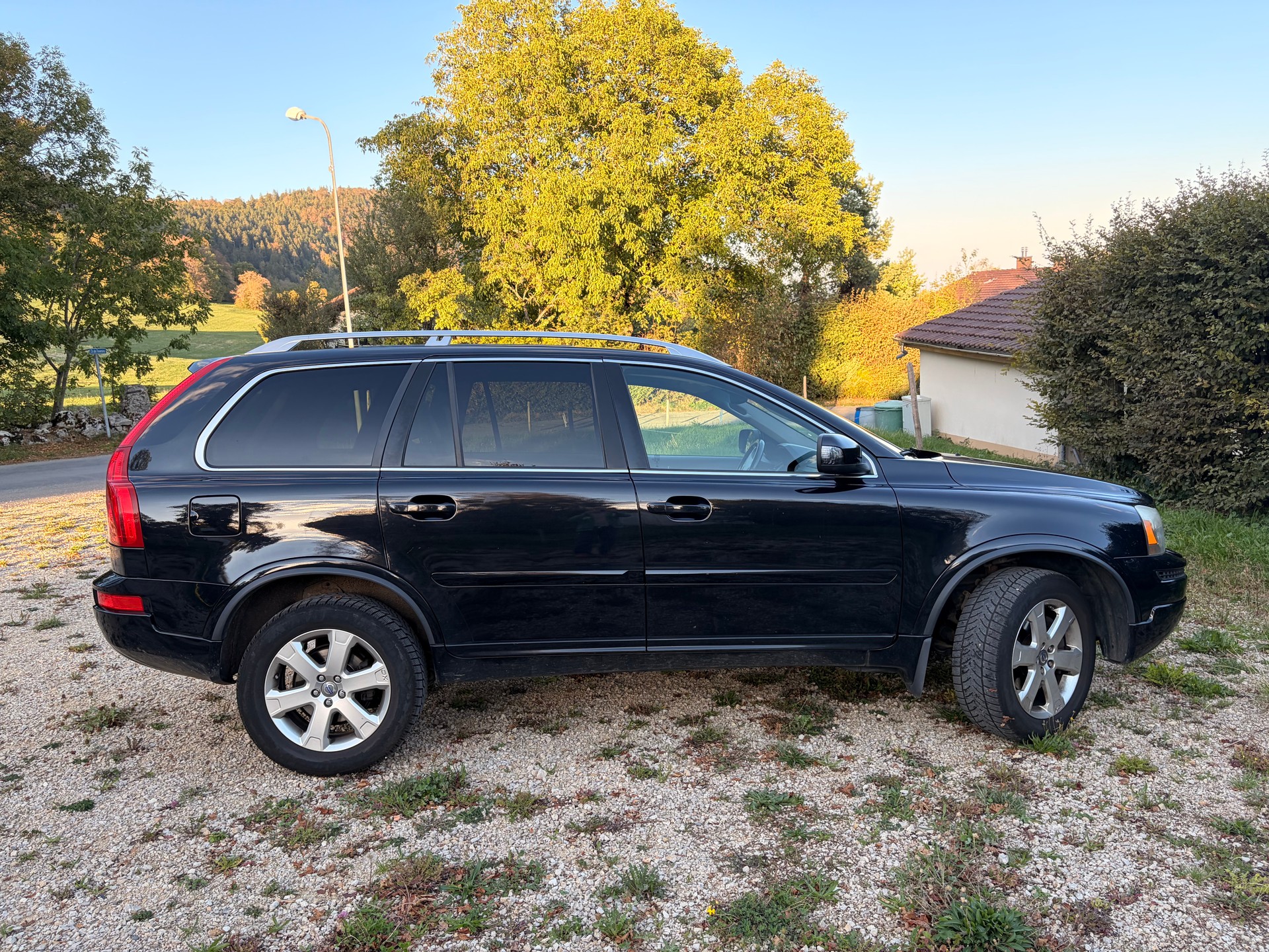 VOLVO 2.4D5 Momentum 7P. AWD-image-2