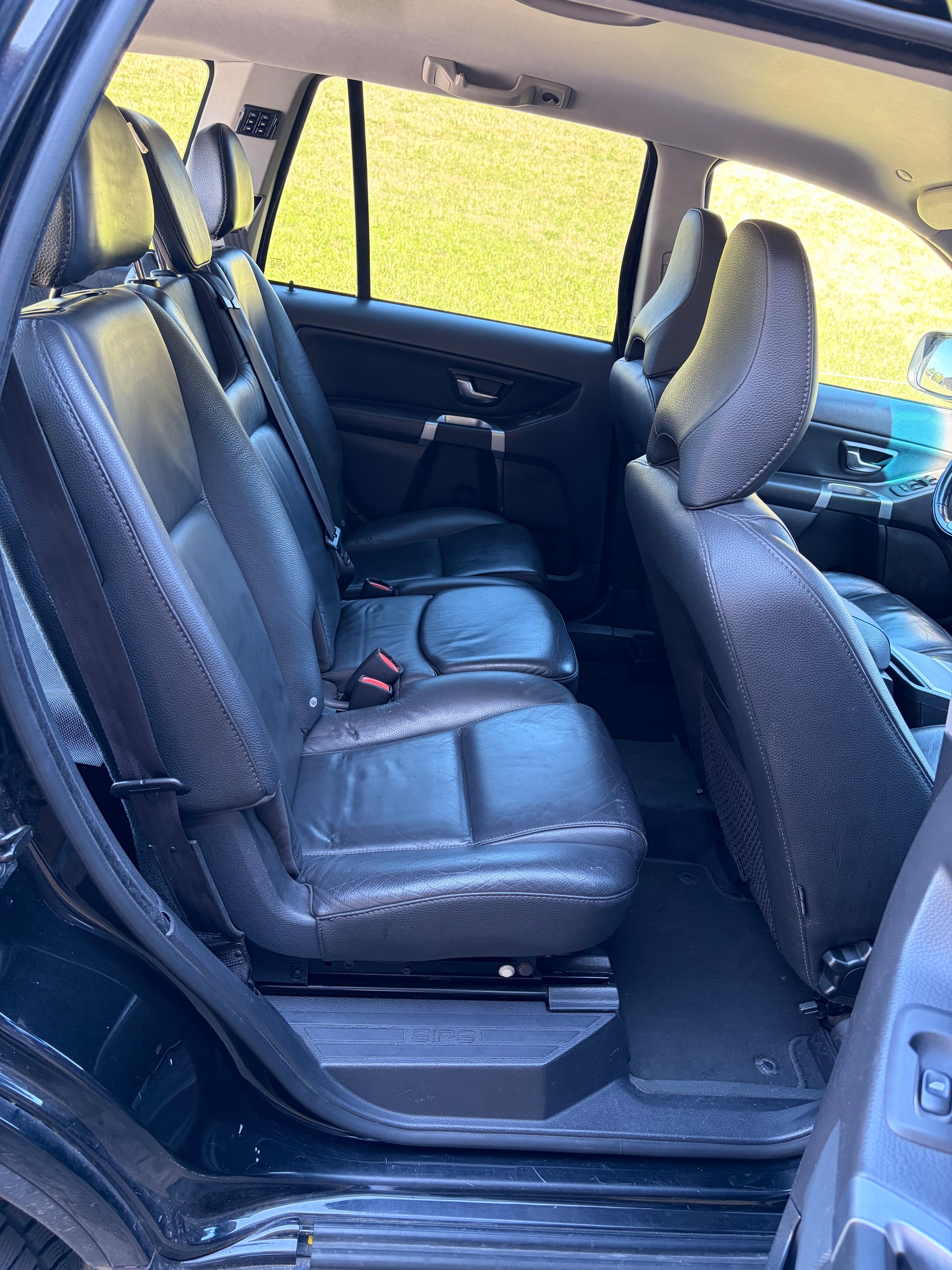 VOLVO 2.4D5 Momentum 7P. AWD-image-14