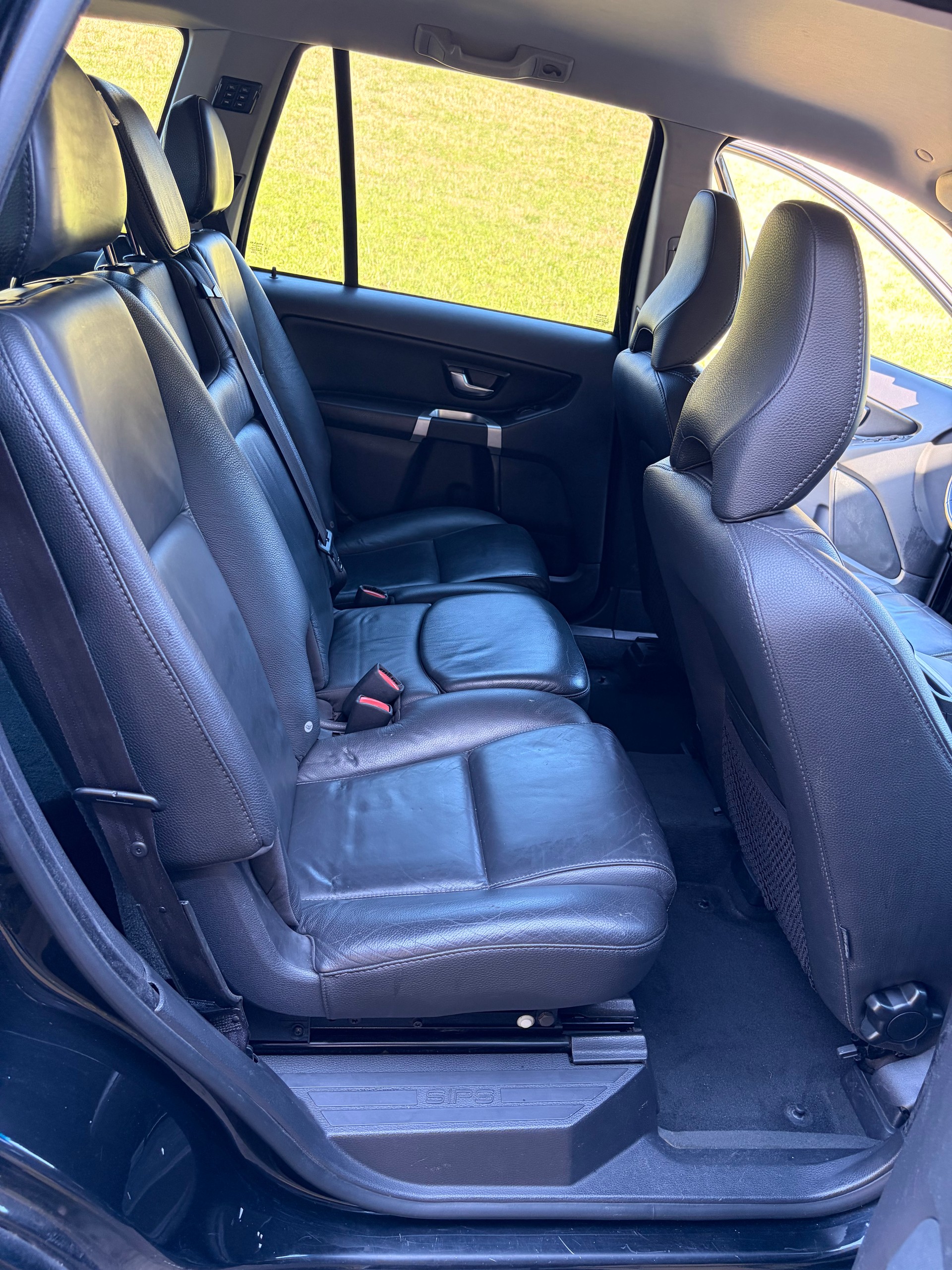 VOLVO 2.4D5 Momentum 7P. AWD-image-9