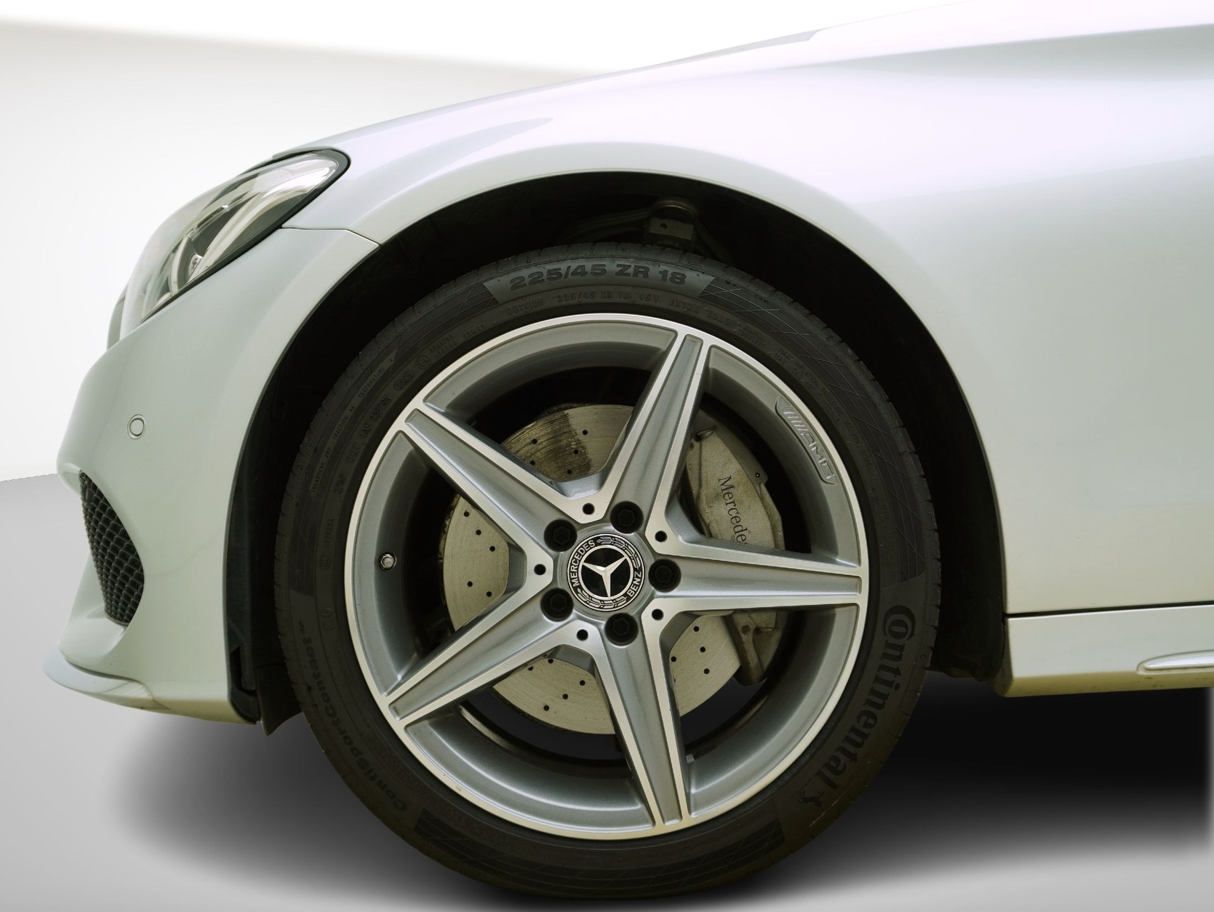 MERCEDES-BENZ C-Klasse C 250 d Swiss Star AMG Line 4matic Kombi-image-6