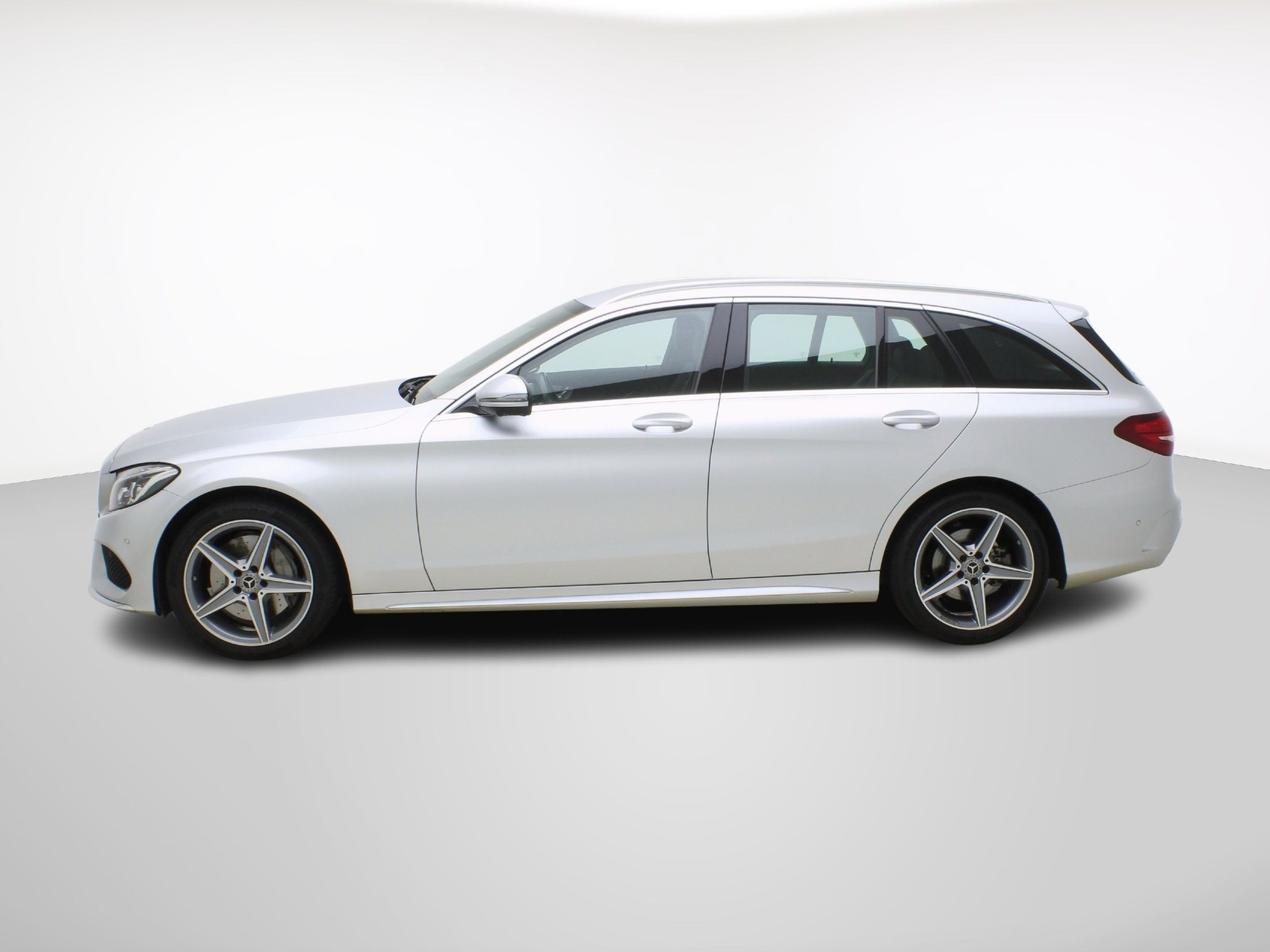 MERCEDES-BENZ C-Klasse C 250 d Swiss Star AMG Line 4matic Kombi-image-2
