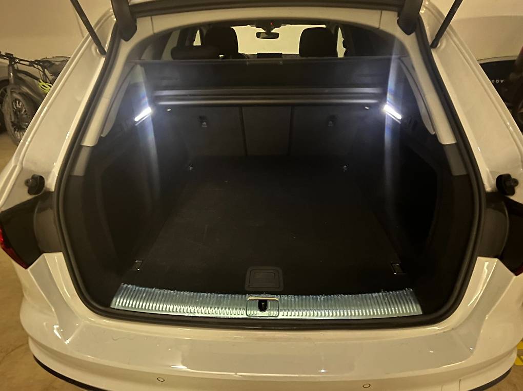 AUDI A4-image-2