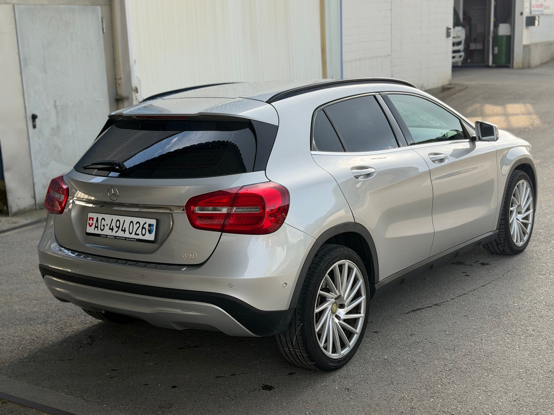 MERCEDES-BENZ GLA 200 CDI 4Matic 7G-DCT-image-3