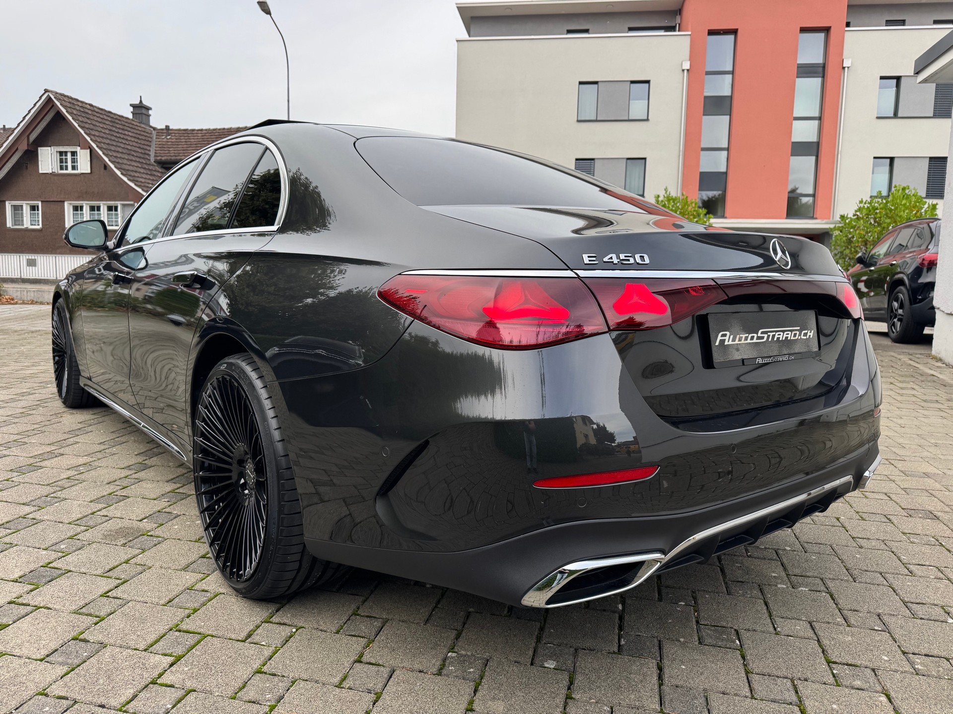 MERCEDES-BENZ E 450 AMG Line 9G-Tronic 4Matic-image-5