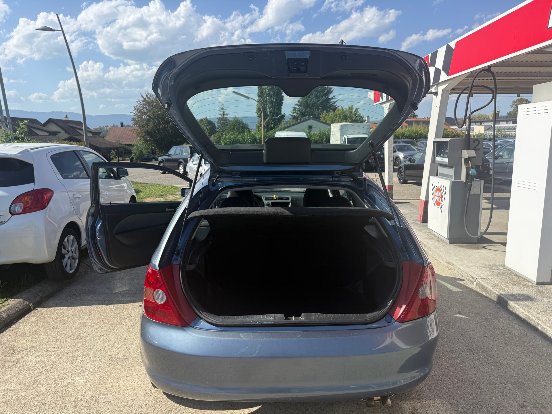 HONDA Civic 1.7 CTDi ES-image-8