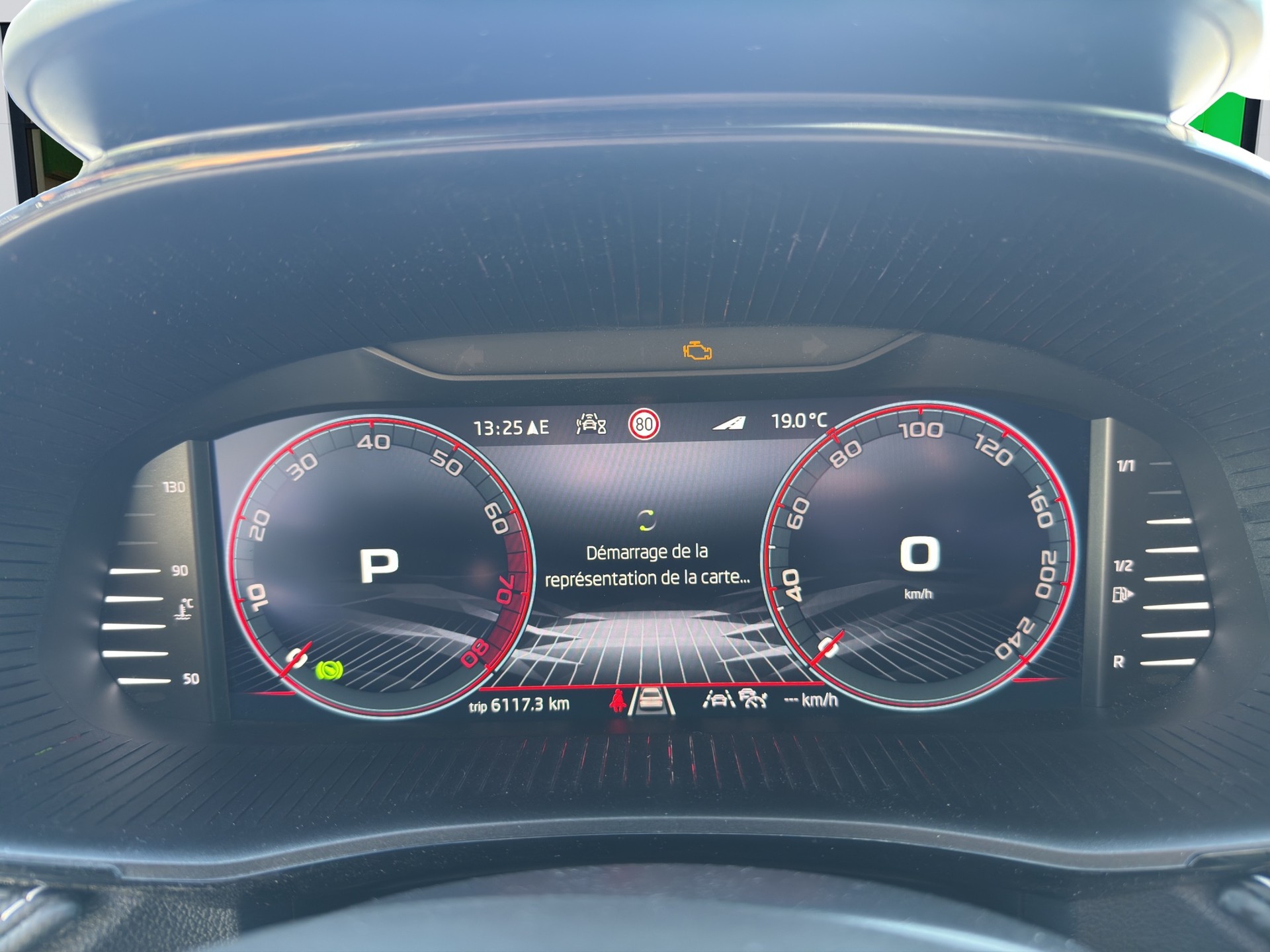 SKODA Fabia 1.5 TSI 130 DSG-image-10