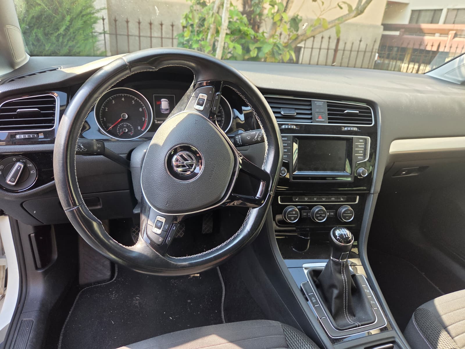 VW 1.2 TSI 105 Cup-image-1
