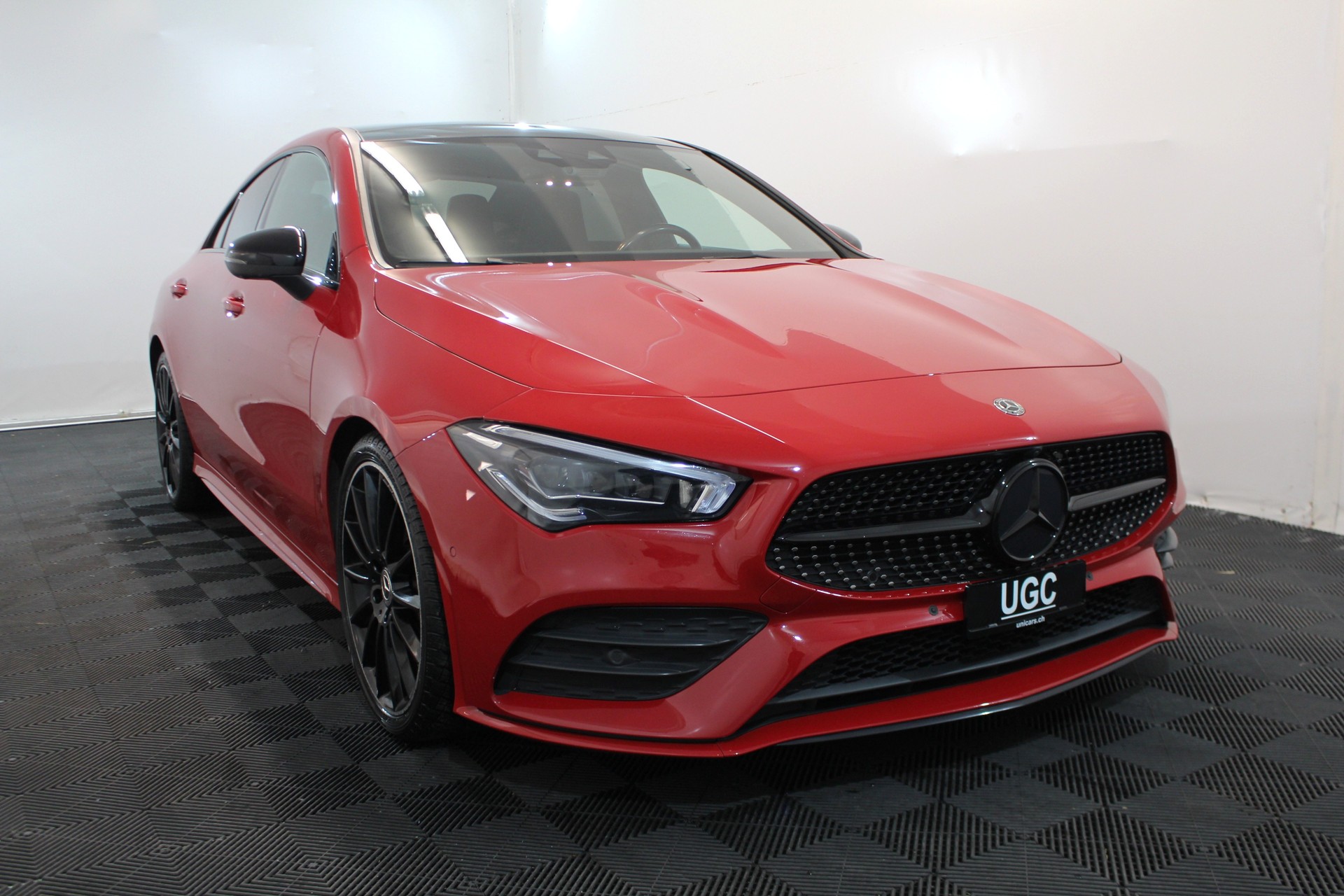 MERCEDES-BENZ CLA 200 d AMG Line