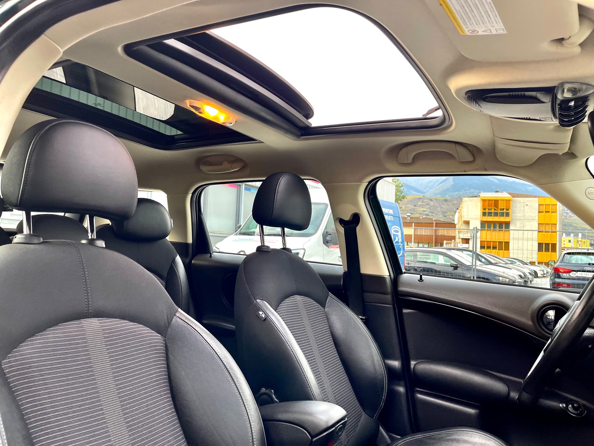MINI Countryman Cooper S ALL4-image-6
