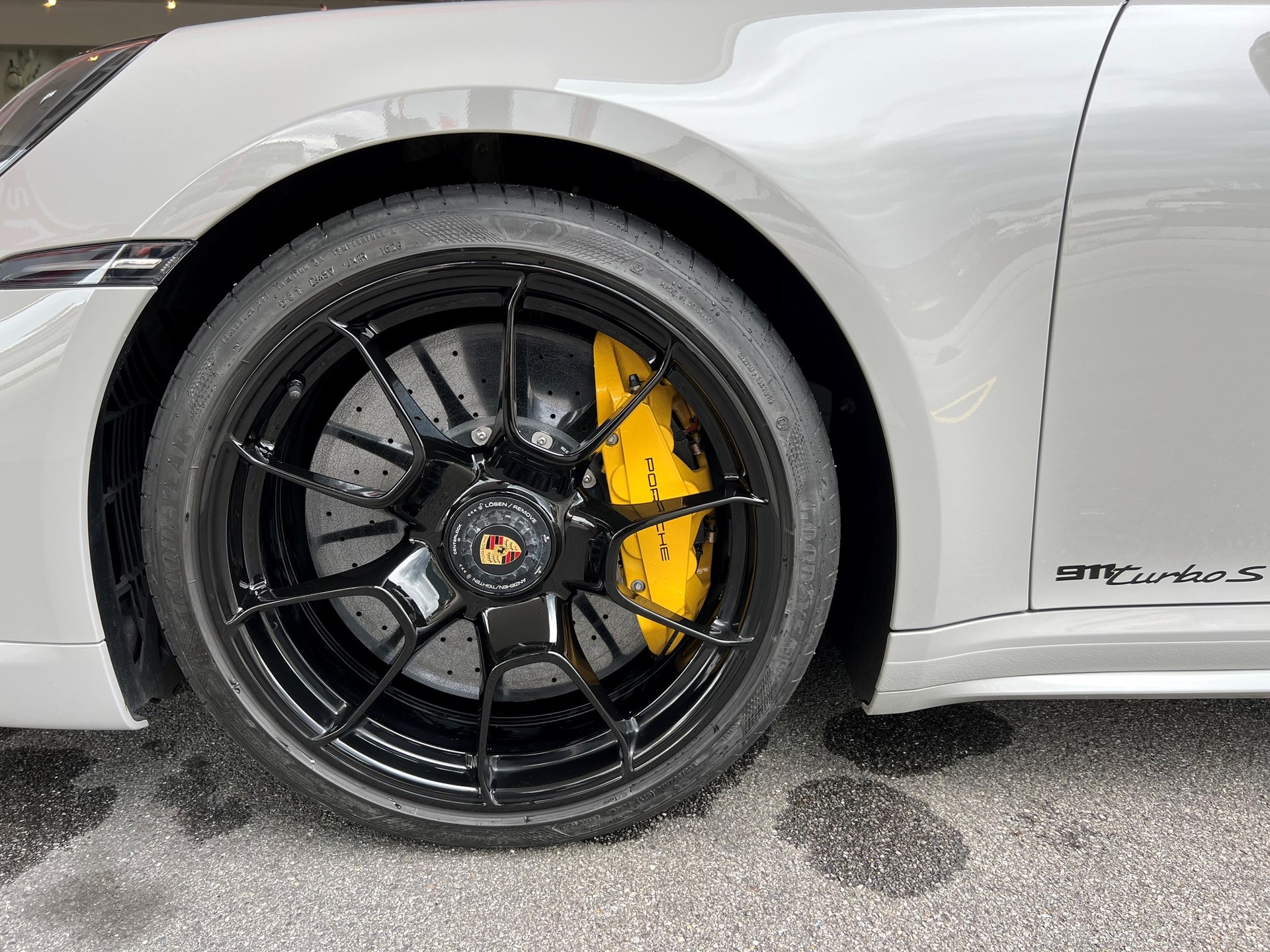 PORSCHE 911 Turbo S PDK-image-11
