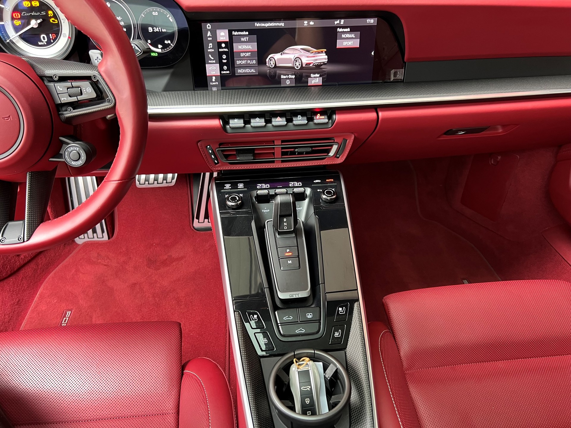 PORSCHE 911 Turbo S PDK-image-4
