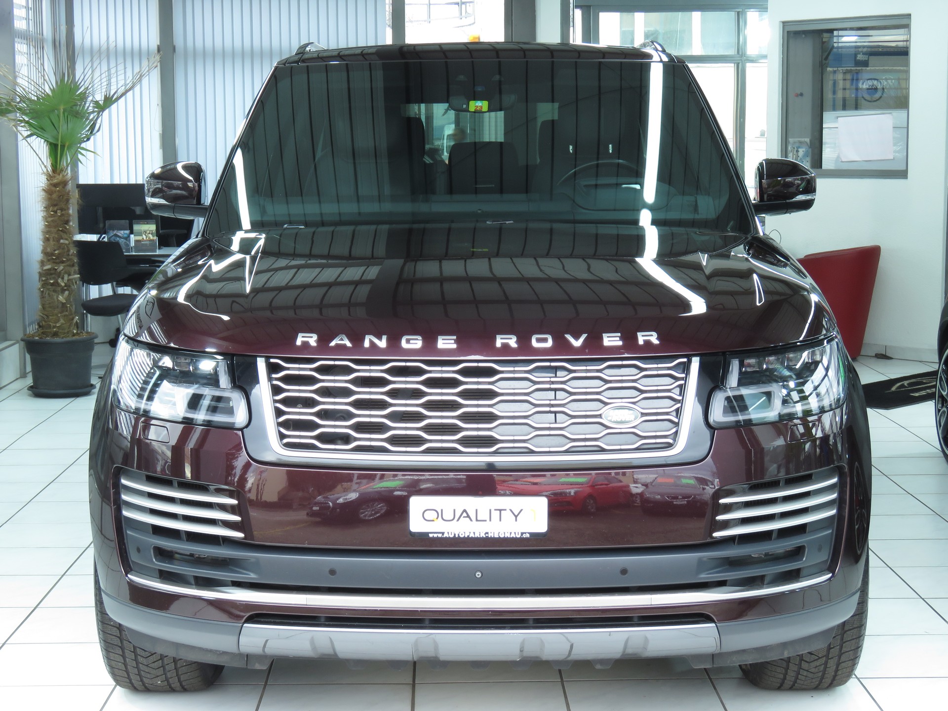LAND ROVER Range Rover 2.0 Si4 P400e PHEV Autobiography (AHK 2.5 t, Automat)-image-1