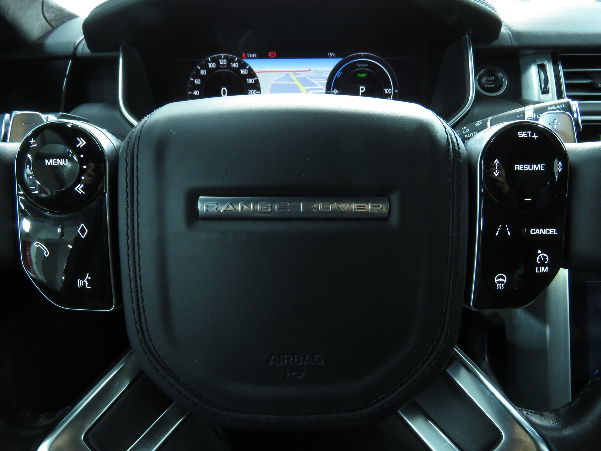 LAND ROVER Range Rover 2.0 Si4 P400e PHEV Autobiography (AHK 2.5 t, Automat)-image-24