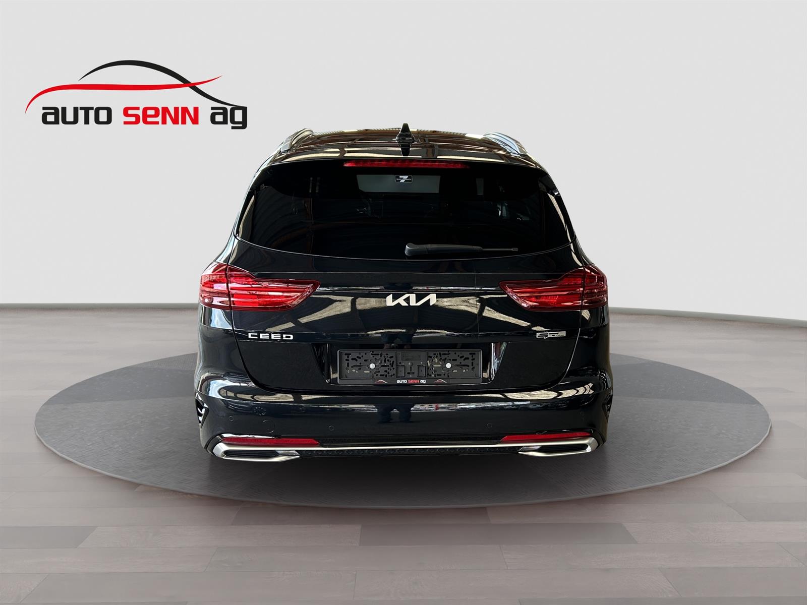 KIA Ceed SW 1.5 T-GDi MHEV GT-Line-image-3