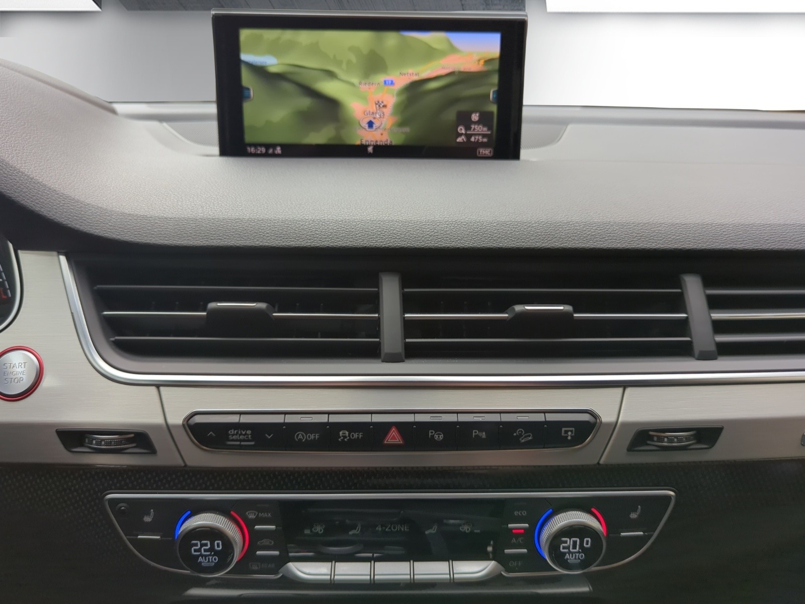 AUDI SQ7 4.0 TDI quattro tiptronic-image-12