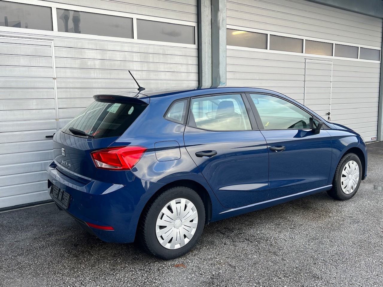SEAT Ibiza 1.0 MPI Entry-image-4