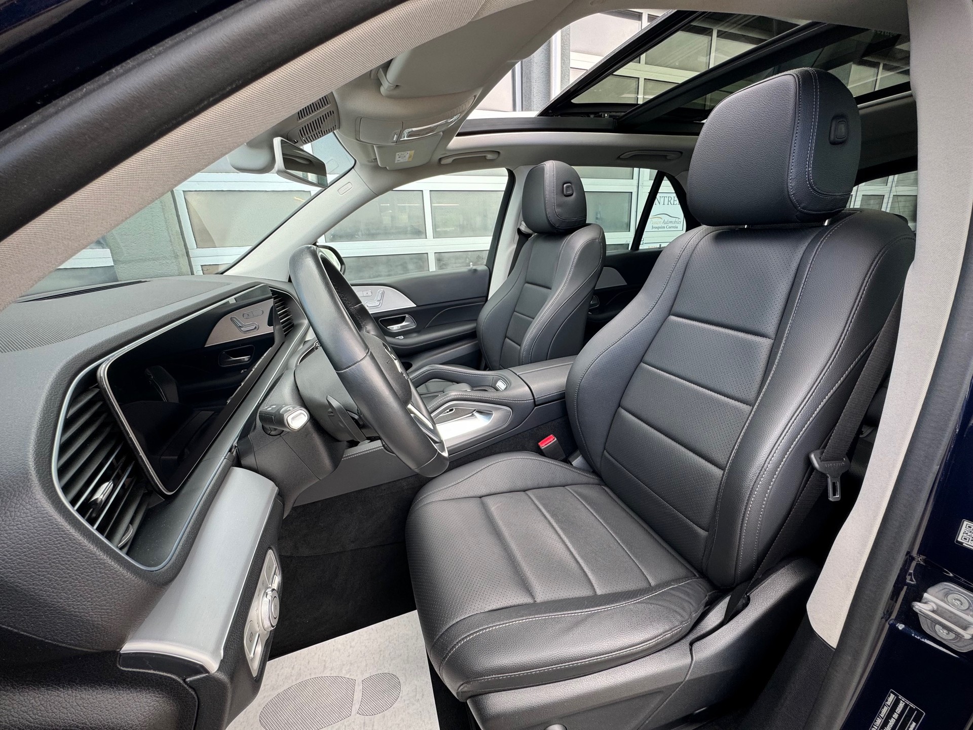 MERCEDES-BENZ GLE 300 d 4Matic 9G-Tronic - Véhicule Suisse (CH)-image-4