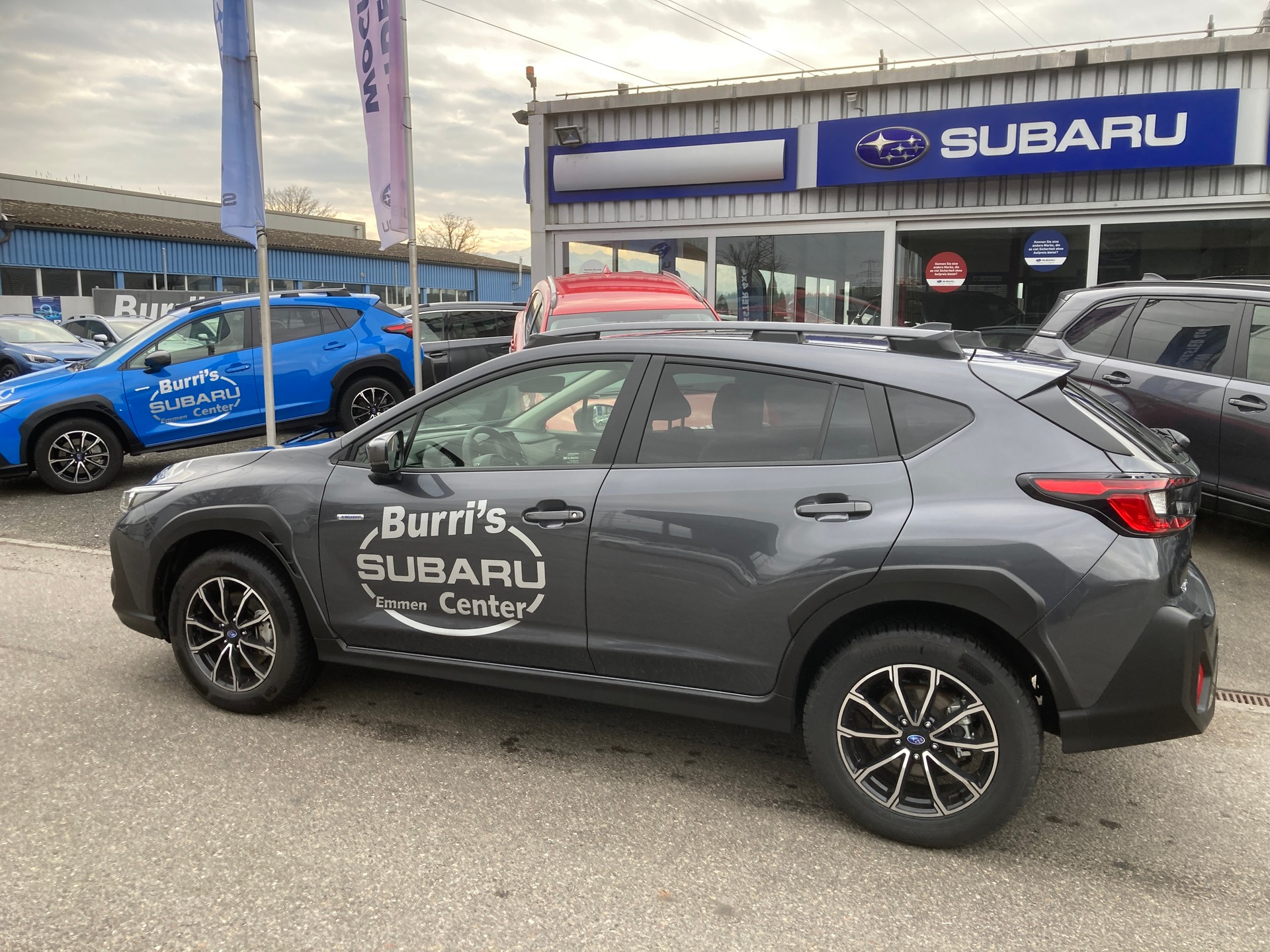 SUBARU Crosstrek 2.0 e-Boxer Luxury AWD Lineartronic-showroom-element-2