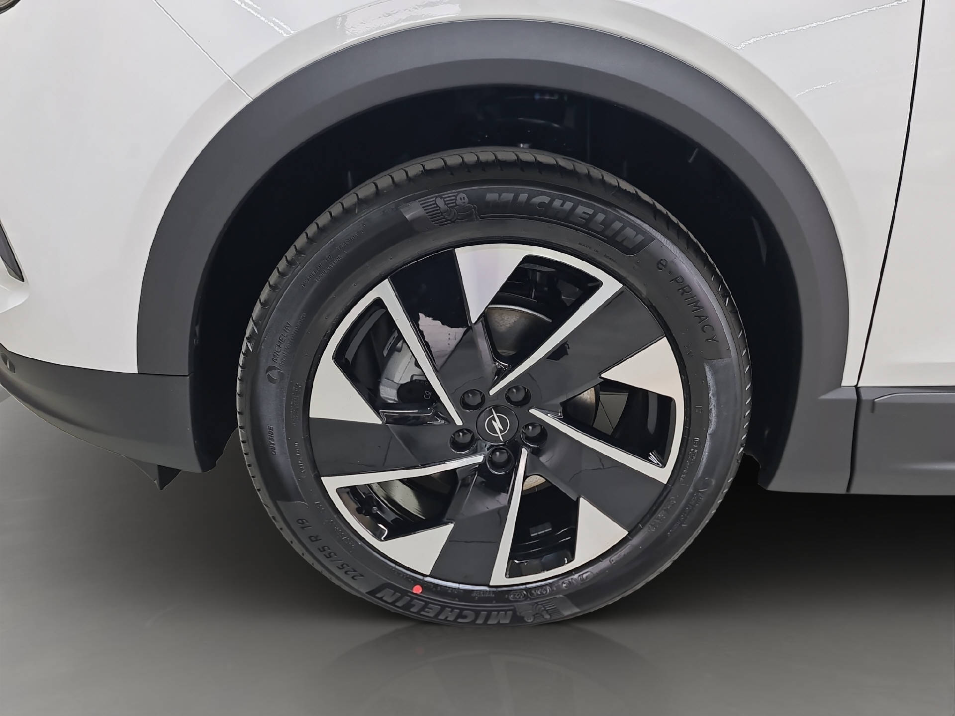 OPEL Grandland 1.2 T MHEV Edition-image-13
